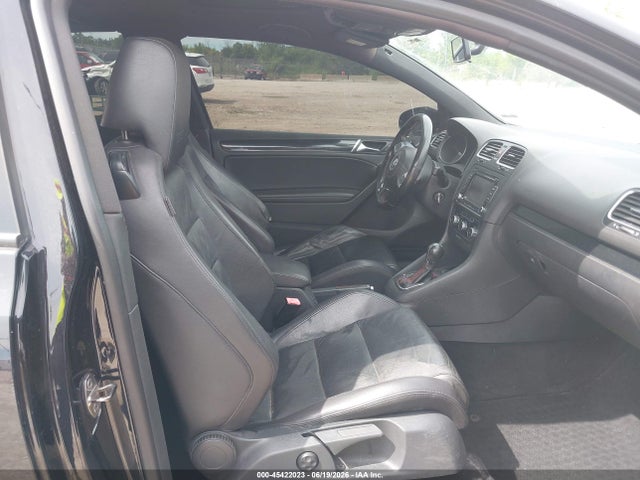 2010 Volkswagen GTI 2-DOOR — миниатюра 5