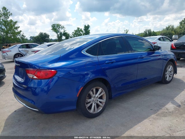 2015 Chrysler 200 LIMITED 照片 4