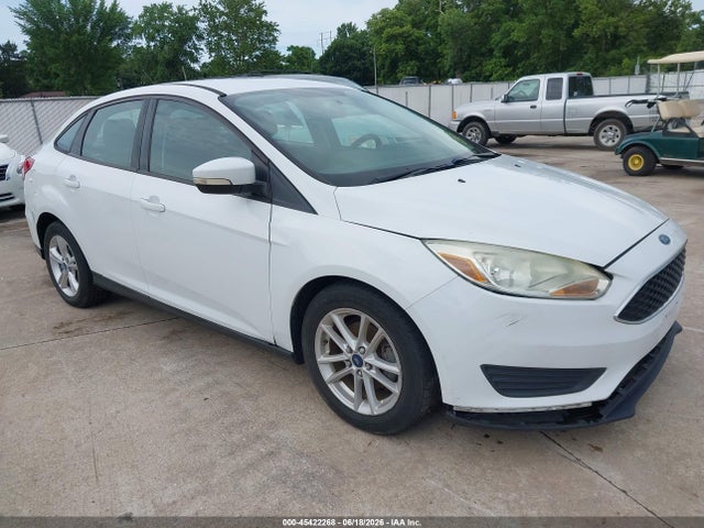 2015 FORD FOCUS SE 照片 1