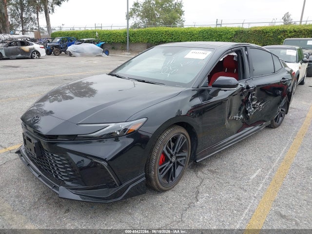 2026 Toyota CAMRY XSE 照片 2