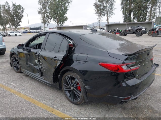 2026 Toyota CAMRY XSE 照片 3