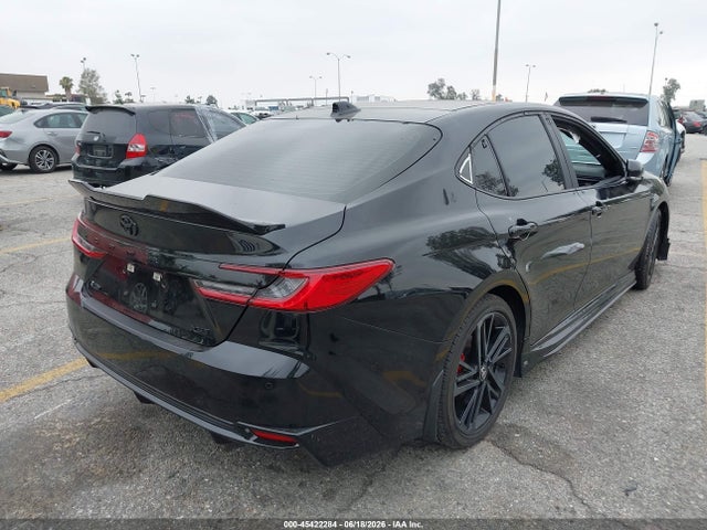 2026 Toyota CAMRY XSE 照片 4