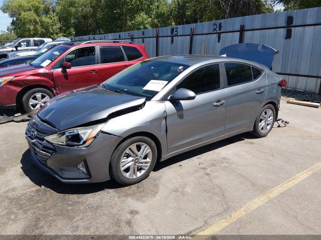 2019 Hyundai ELANTRA SEL 照片 2