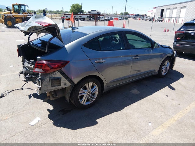 2019 Hyundai ELANTRA SEL 照片 4