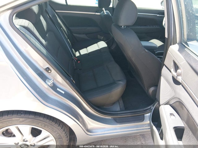 2019 Hyundai ELANTRA SEL 照片 8