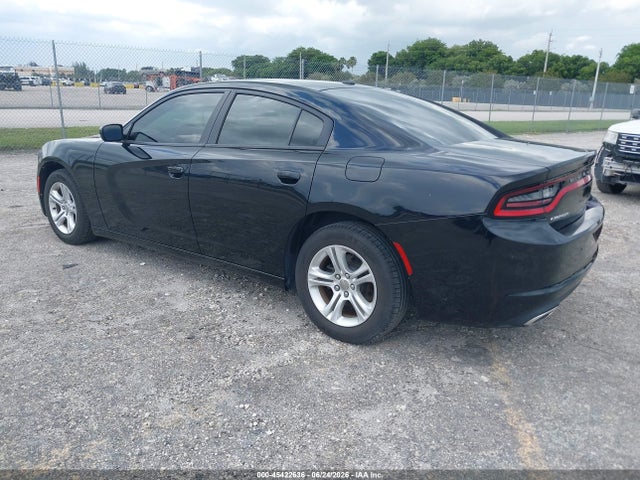 2020 Dodge CHARGER SXT RWD — фото 3
