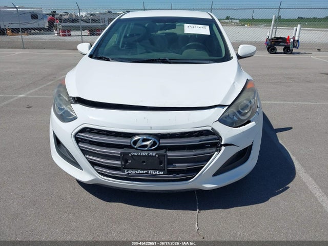 صورة 6 لـ 2017 Hyundai ELANTRA GT