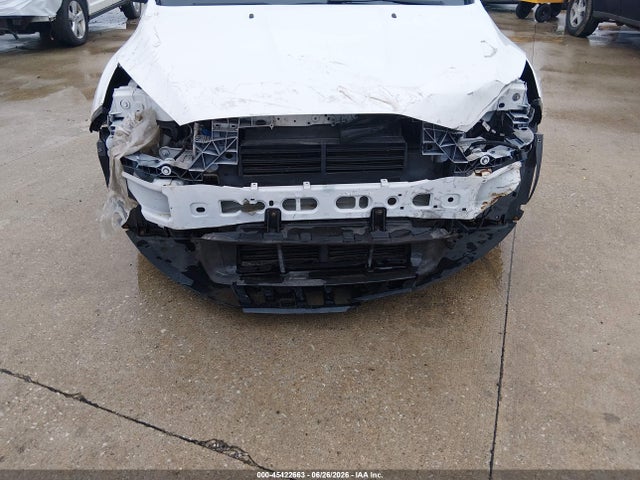 صورة 6 لـ 2018 FORD FOCUS SE