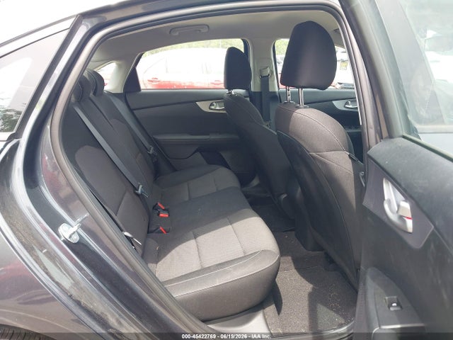 2024 KIA FORTE LXS 照片 8