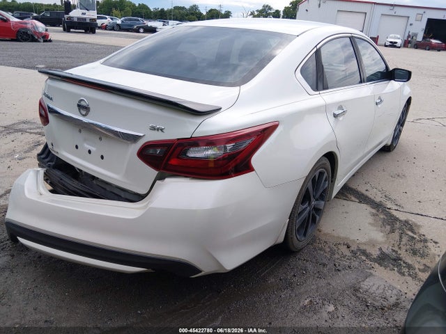 2017 Nissan ALTIMA 2.5 SR — фото 4