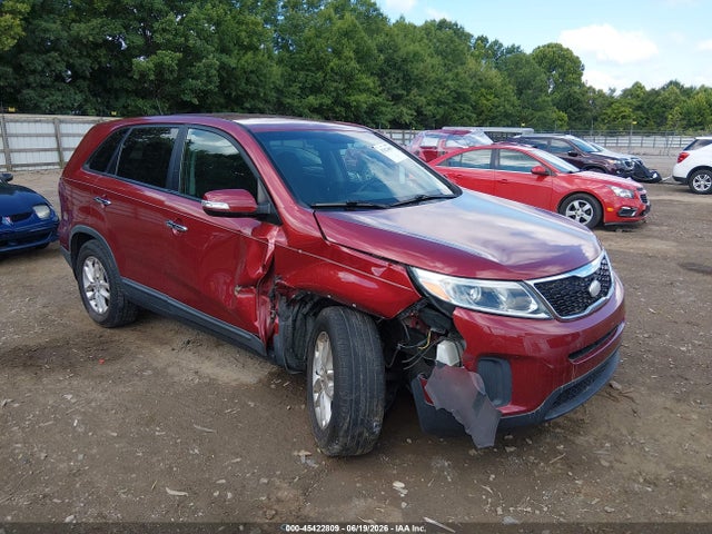 2015 KIA SORENTO LX