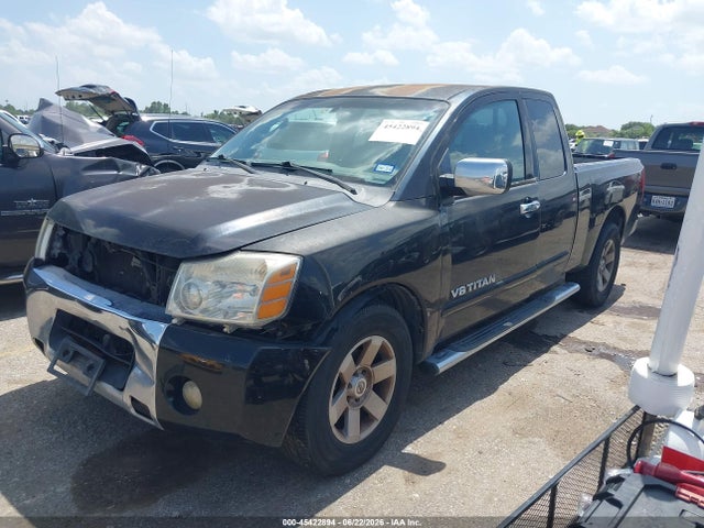2005 Nissan TITAN SE — фото 2