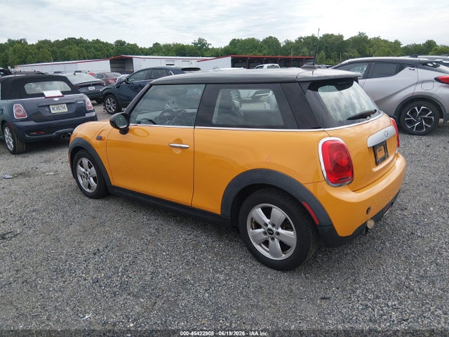 2015 MINI HARDTOP COOPER — миниатюра 3