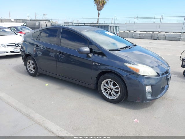 2010 TOYOTA PRIUS II