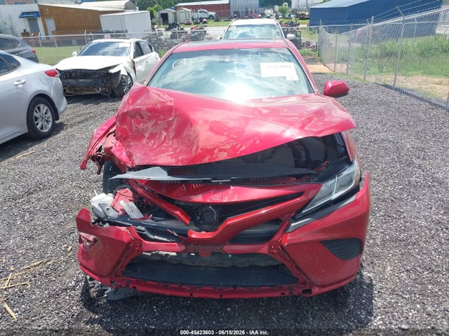 2019 Toyota CAMRY SE thumbnail 12