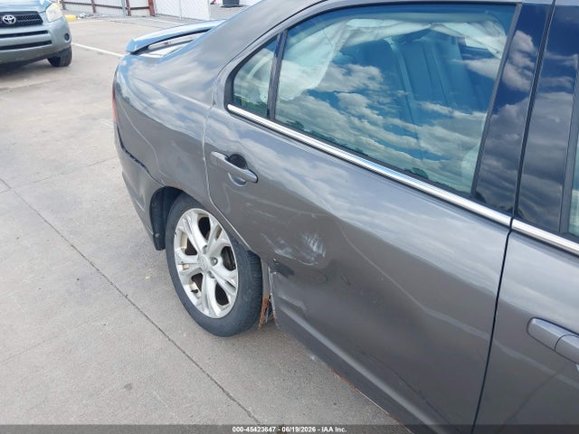 صورة 6 لـ 2012 FORD FUSION SE