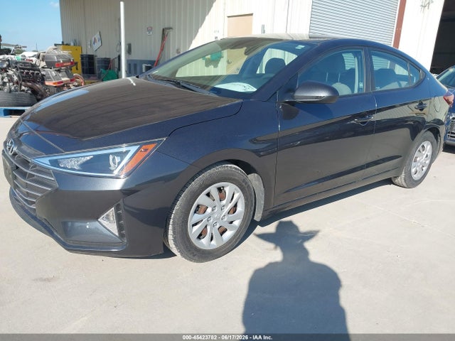 صورة 2 لـ 2020 Hyundai ELANTRA SE