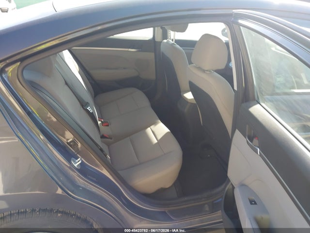 صورة 8 لـ 2020 Hyundai ELANTRA SE