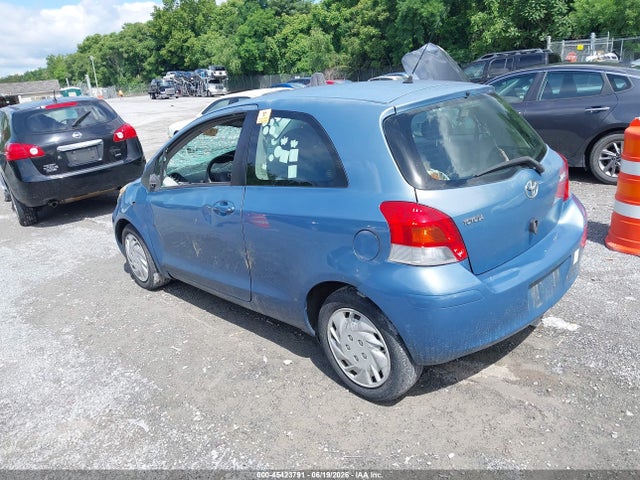 2009 Toyota YARIS photo 3