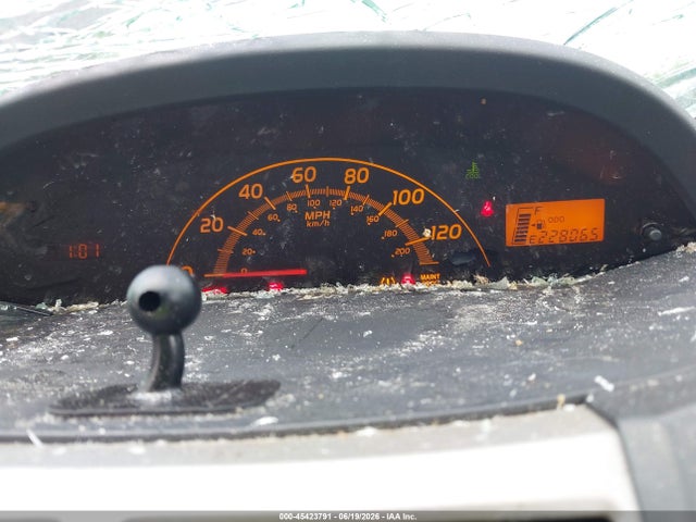 2009 Toyota YARIS photo 7