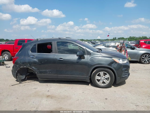 2019 CHEVROLET TRAX LT 13