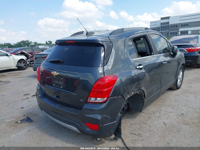 2019 CHEVROLET TRAX LT 4