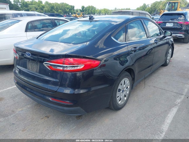 صورة 4 لـ 2020 FORD FUSION S