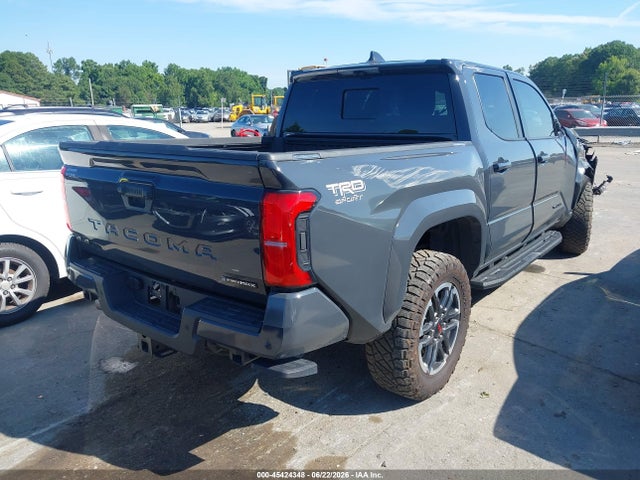 صورة 4 لـ 2025 Toyota TACOMA HYBRID TRD SPORT 4WD