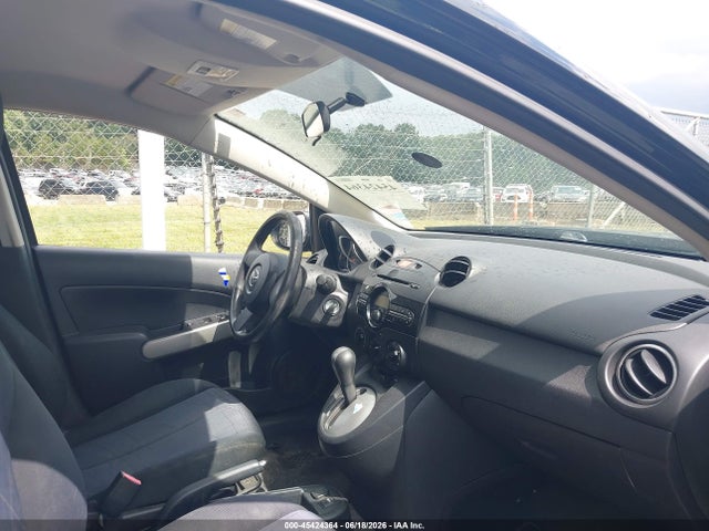 2013 Mazda MAZDA2 SPORT photo 5