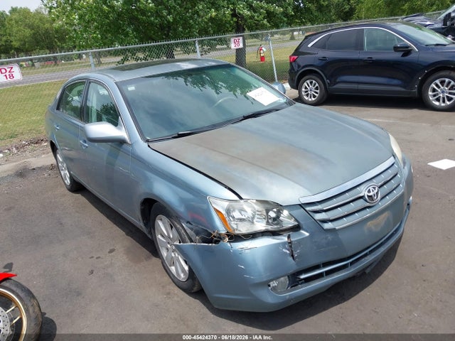 2007 Toyota AVALON XLS photo 1
