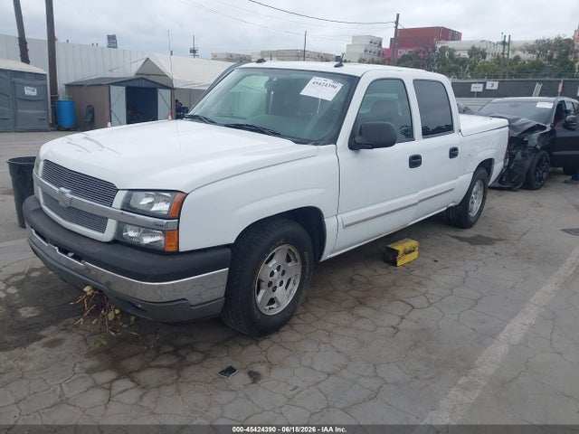 صورة 2 لـ 2005 Chevrolet SILVERADO 1500 LS