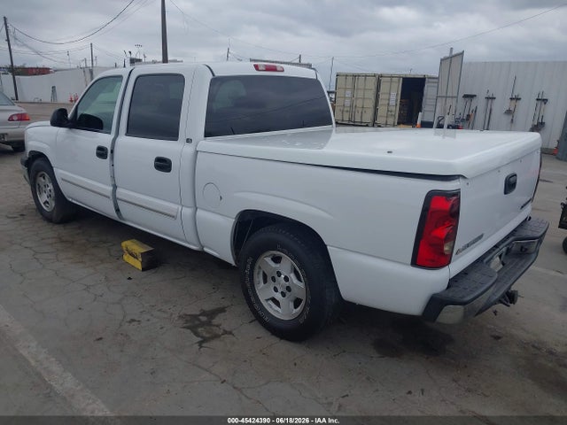 صورة 3 لـ 2005 Chevrolet SILVERADO 1500 LS