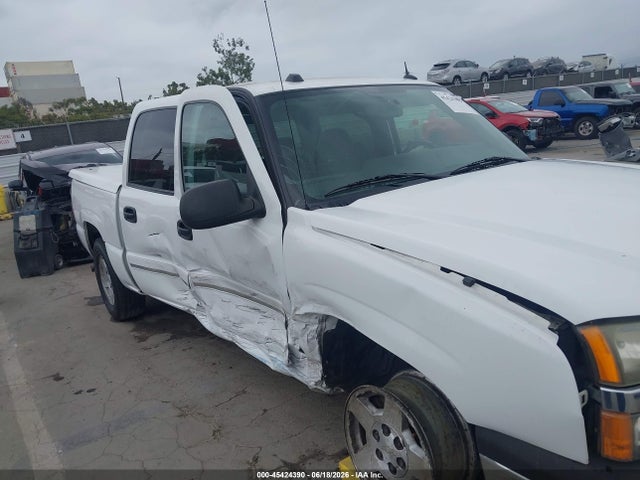 صورة 6 لـ 2005 Chevrolet SILVERADO 1500 LS