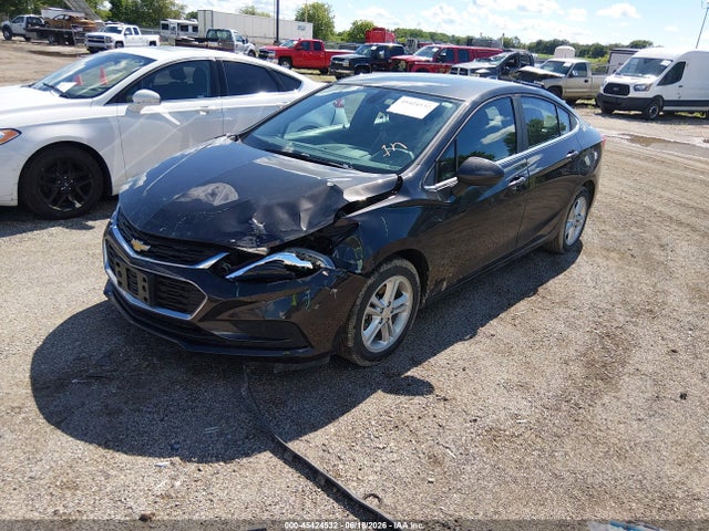 2017 Chevrolet CRUZE LT AUTO — фото 2