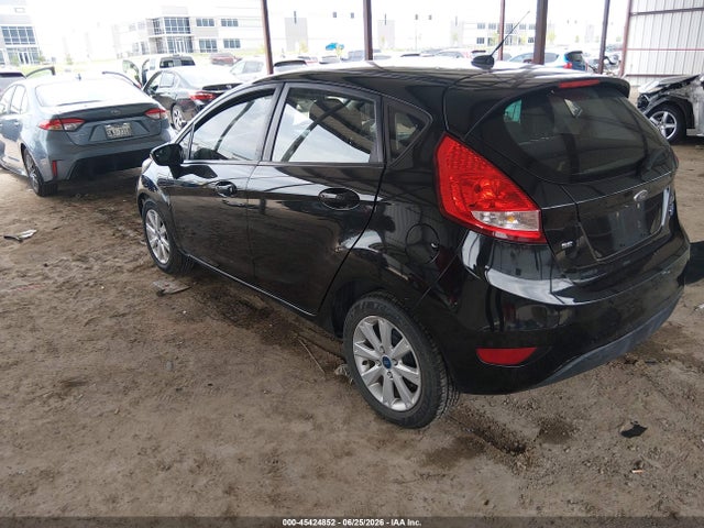 2013 FORD FIESTA SE — фото 3
