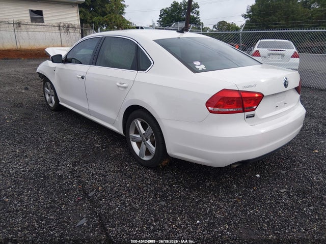 2015 Volkswagen PASSAT 1.8T LIMITED EDITION — фото 3