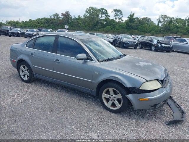 2004 Volkswagen PASSAT GLX 照片 1