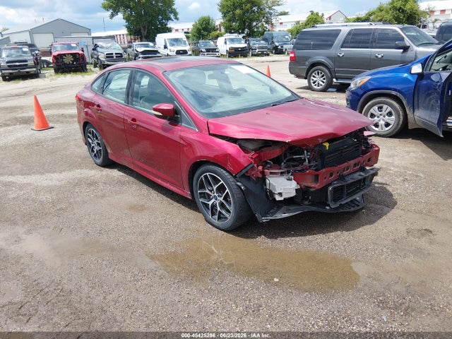 2015 FORD FOCUS SE 照片 1