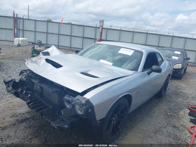صورة 6 لـ 2021 Dodge CHALLENGER R/T SCAT PACK