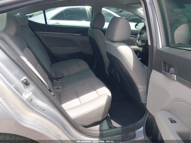 2017 Hyundai ELANTRA SE photo 8