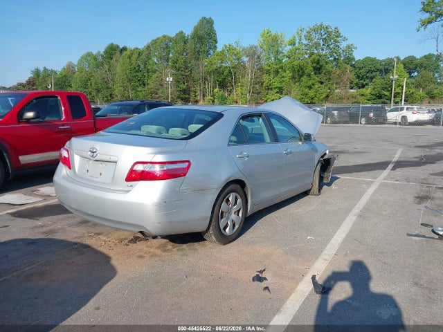 2007 Toyota CAMRY LE photo 4