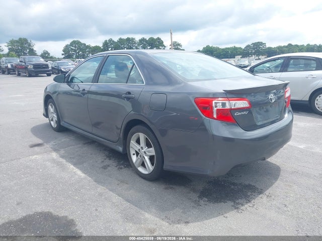 2013 Toyota CAMRY SE 缩略图 3