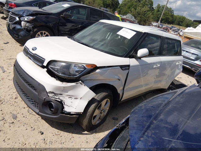 صورة 2 لـ 2019 KIA SOUL