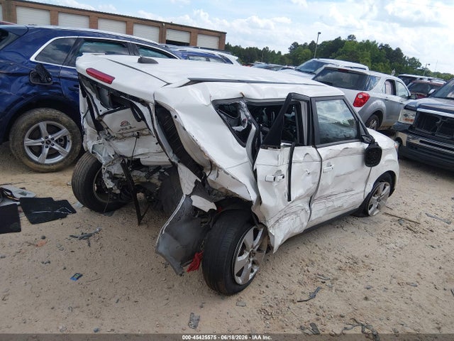 صورة 4 لـ 2019 KIA SOUL