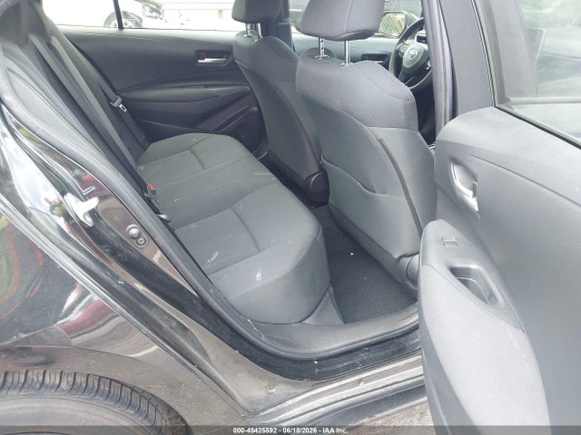 صورة 8 لـ 2021 Toyota COROLLA LE