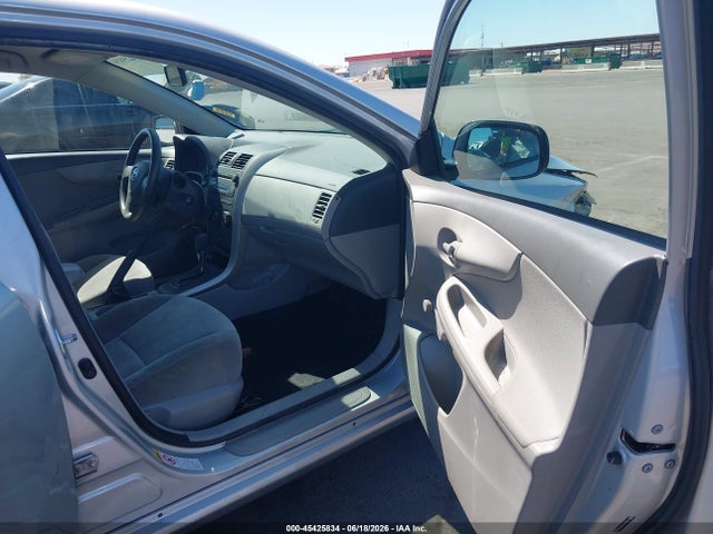 2009 Toyota COROLLA 照片 5