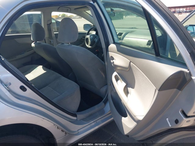 2009 Toyota COROLLA 照片 8