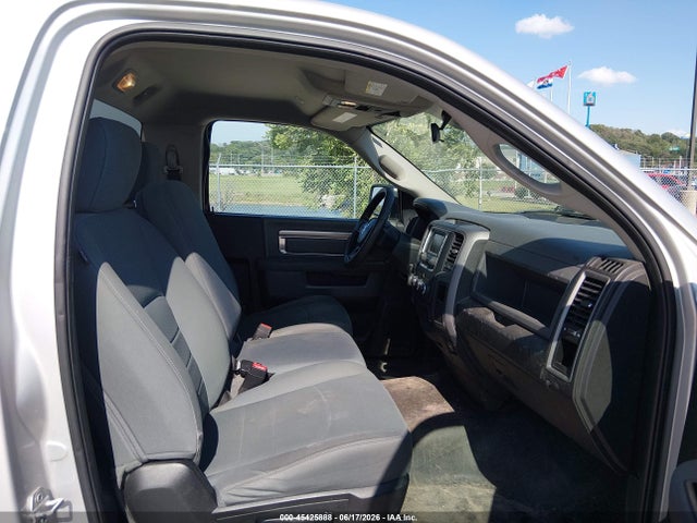 2017 RAM 1500 TRADESMAN 4X2 8' BOX — фото 5