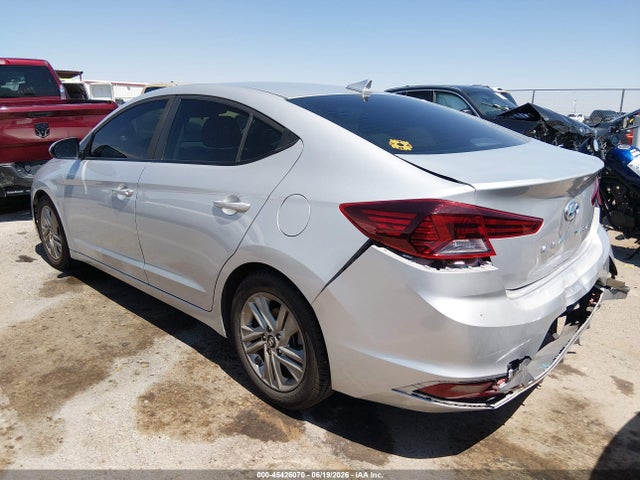 2019 HYUNDAI ELANTRA SEL 3