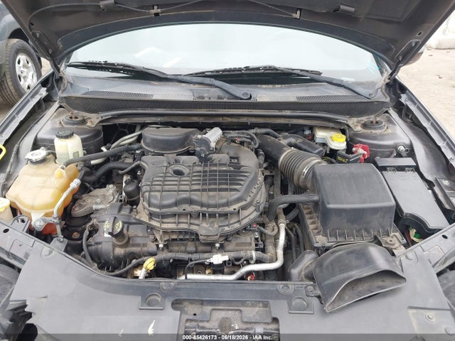 صورة 10 لـ 2014 Chrysler 200 TOURING